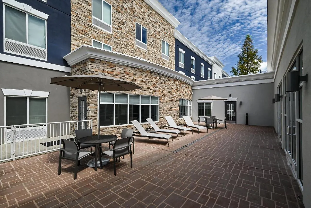 Holiday Inn Express Charlotte Southeast - Matthews By Ihg Hotel